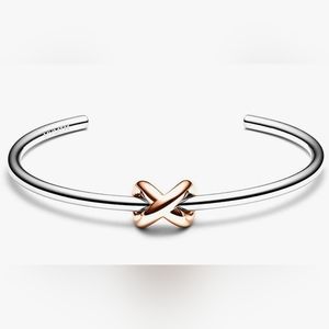 MVMT Women's Knot Cuff Stainless Steel Bracelet Silver/Rose Gold